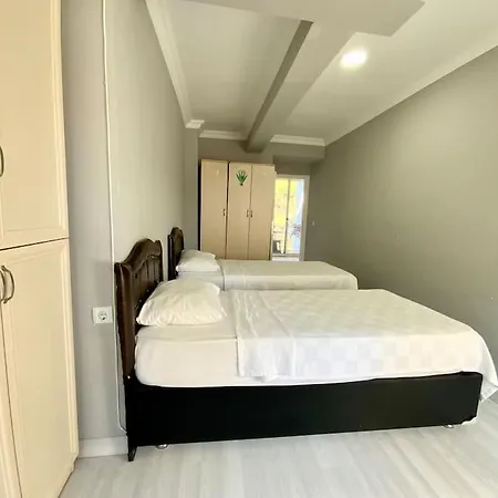 Ferah Havaalani 10 Sahile 1 Km Yesillikler Icinde Apartmán *