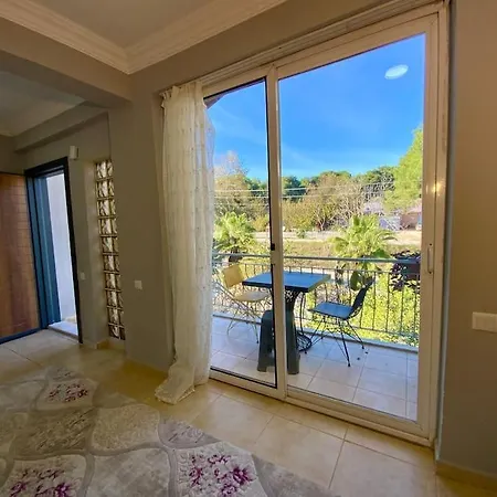 Apartmán Ferah Havaalani 10 Sahile 1 Km Yesillikler Icinde Altinkum (Antalya)